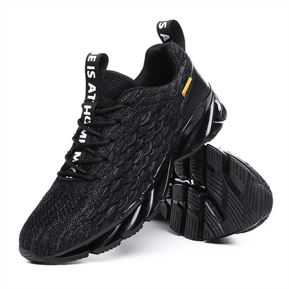 Good Streetwear Brand - size 44 size 39 walking shoes
