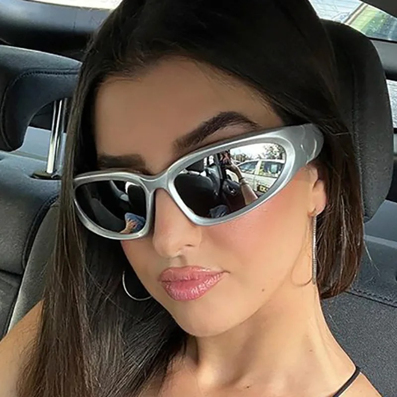 Luxury Y2K Sports Punk Sunglas - огляд і ціна Streetwear Brand Y2K