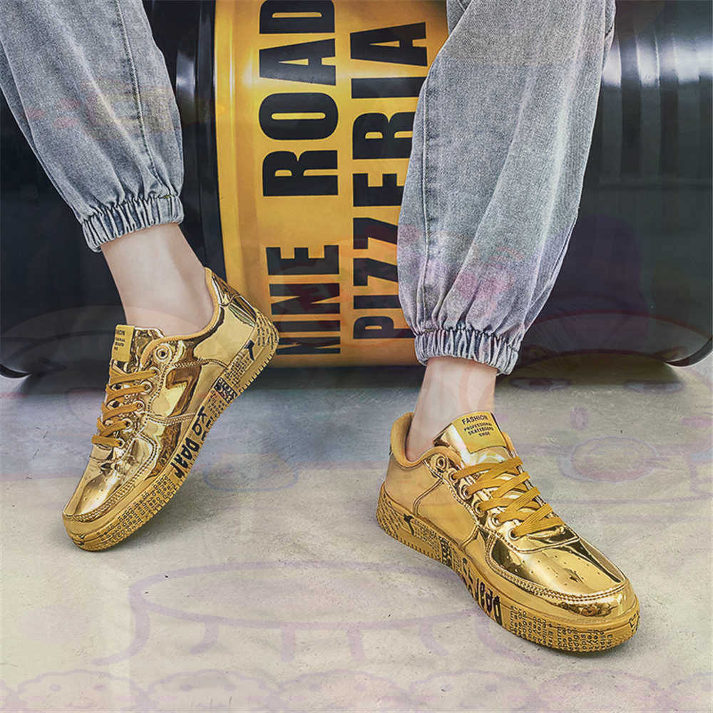Round Foot Size 45 Sneakers Wh - огляд і ціна Streetwear Brand From Uk